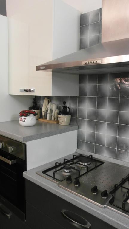 Chez Elio Apartamento La Spezia Habitación foto